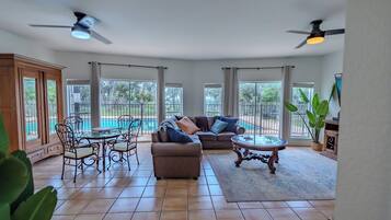 Smart TV, DVD player, table football, ping pong