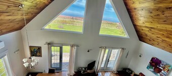 Superbe chalet privé sur 10 acres