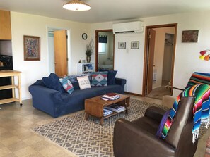 TV, fireplace, DVD player