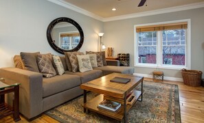 Smart TV, fireplace, DVD player, books