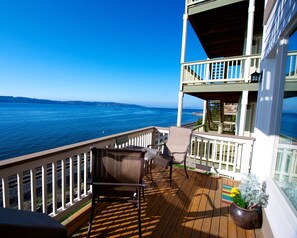 Terrace/patio - 3, 6 or 12 month options, close to Seattle, dining, shopping-Waterfront beauty (Edmonds)
