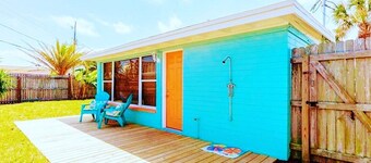 Super Cute Beach Home *Recommended** Casa Azalea
