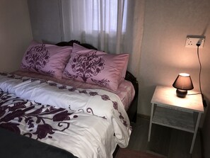 Superior Apartment, 2 Bedrooms, Mountain View, Garden Area - Talaveri Apartment in Old Tbilisi (Tbilisi)