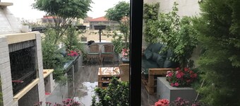 ザ ルーフトップ