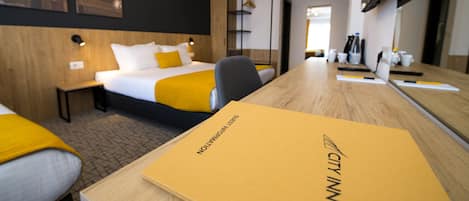 Deluxe Room, 1 Bedroom, City View | Egyptian cotton sheets, premium bedding, memory-foam beds, minibar