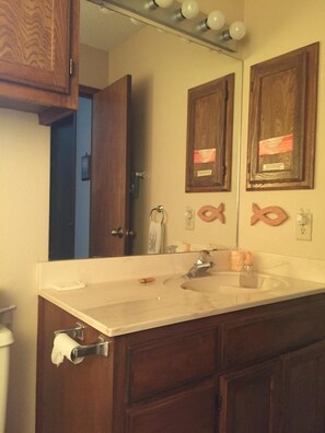 Haartrockner, Handtücher