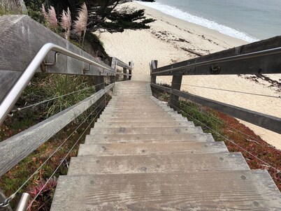 New Home w Expansive Ocean and Sunset Views, Steps to the Seal Cove Beach