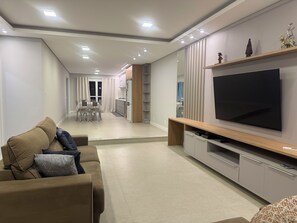 Smart TV, ping pong