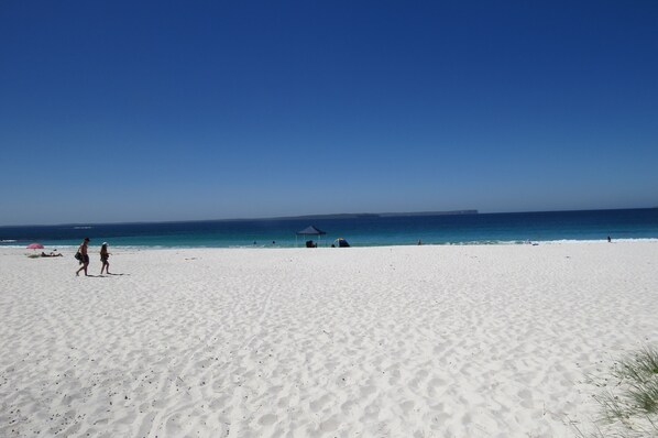 Sun-loungers, beach towels