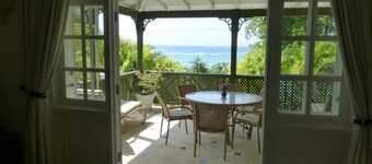 Luxury 2 bedroom apartment with stunning sea views on Barbados West Coast