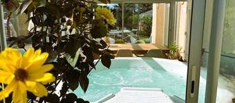 Cottage Bien-être Jacuzzi Piscine Chauffée Privée