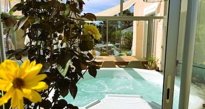 Cottage Bien-être Jacuzzi Piscine Chauffée Privée