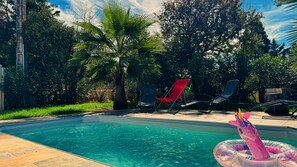 Piscine extérieure, piscine chauffée