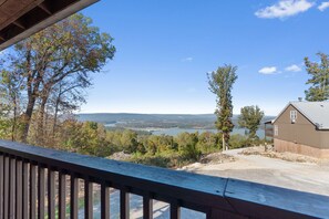 Property grounds - Trails End Cabin with a hot tub, fire pit, & indoor pool! (Bryant)