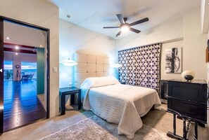 2 habitaciones, escritorio, tabla de planchar con plancha y wifi gratis 