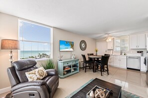 TV - Bonita Beach & Tennis 3907 - Gulf Views!  (Bonita Springs)