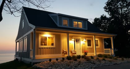 Hermosa casa frente al mar en el lago Michigan - ¡La semana del Día del Trabajo acaba de abrir!