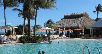 IMPRESIONANTES VISTAS AL MAR EN RITZ CARLTON