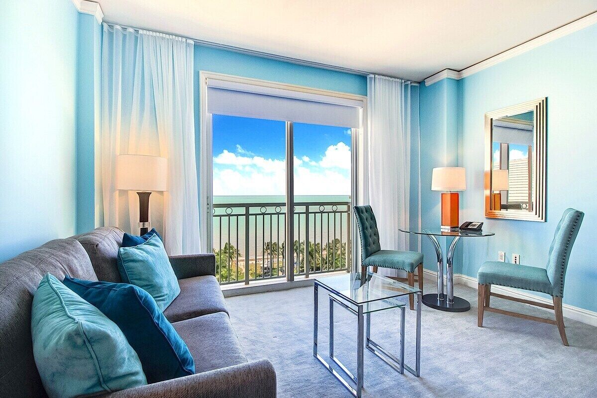 Flat-screen TV, offices