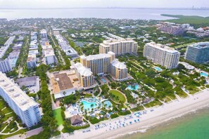 Exterior - Diamond by VIAC -  Ocean View Unit Located at Ritz Carlton (Key Biscayne)