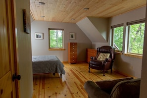 1 soverom, reiseseng for barn, wi-fi (inkludert) og sengetøy