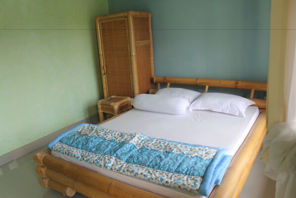 Basic Room, 1 Double Bed