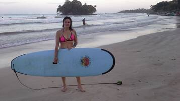 Platja a a prop i platja de sorra blanca