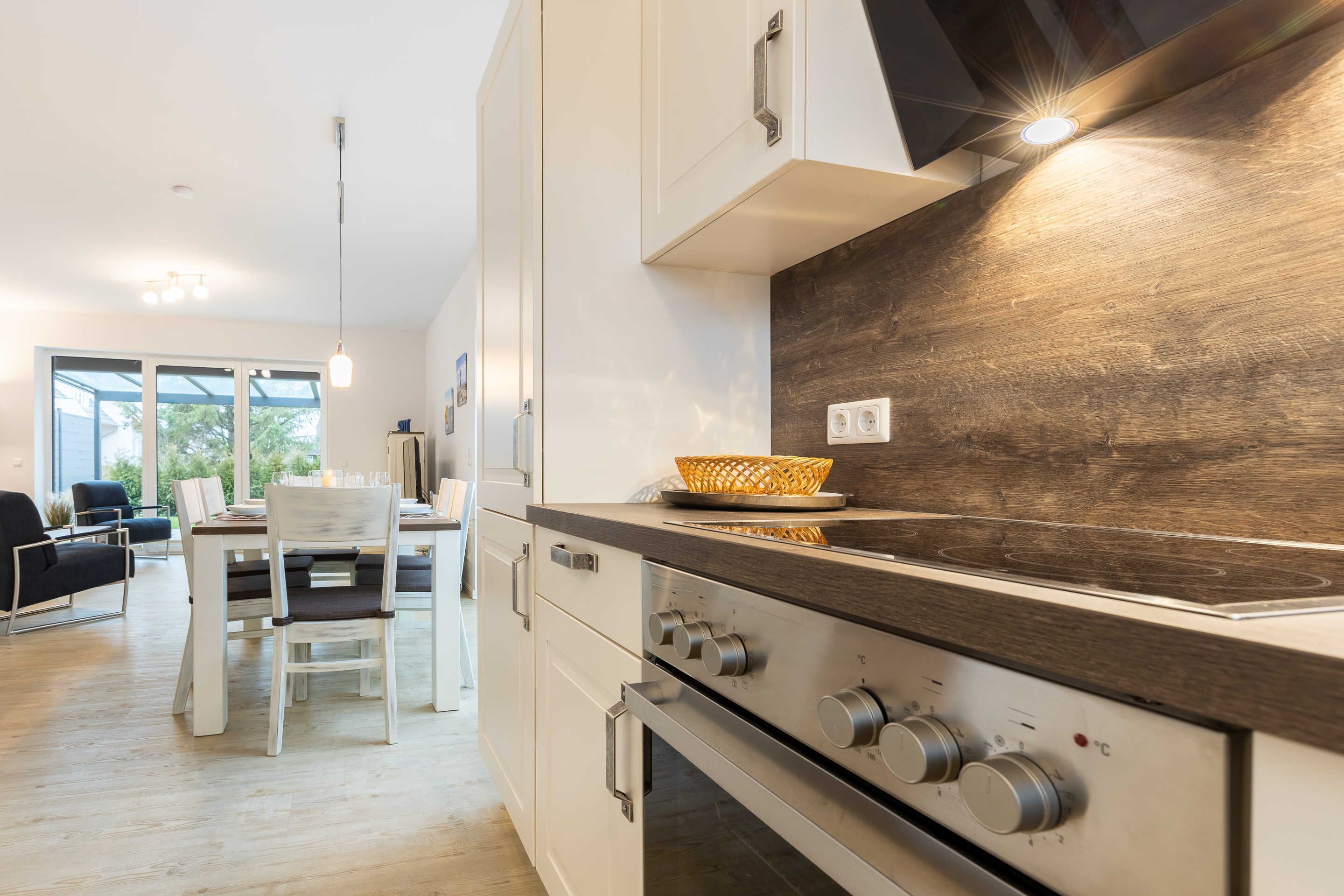 Fridge, oven, dishwasher