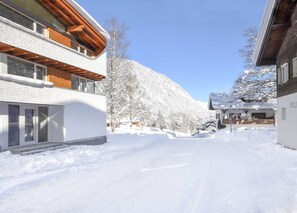 Esterni