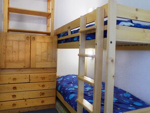 1 dormitorio, wifi, ropa de cama