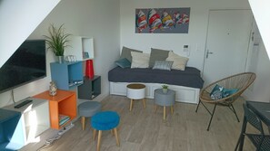 1 chambre, fer et planche Ă repasser, draps fournis