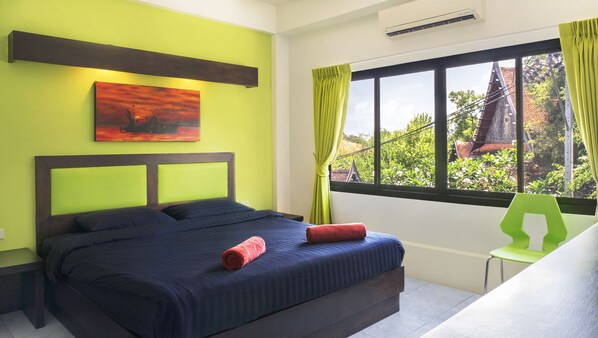 Double Room, 1 Double Bed, Non Smoking | Blackout curtains, iron/ironing board, free WiFi