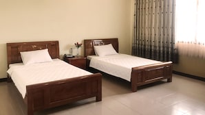 Basic Double or Twin Room | Minibar, in-room safe, desk, blackout curtains - Pacific Hotel Vung Tau (Ho Chi Minh City)
