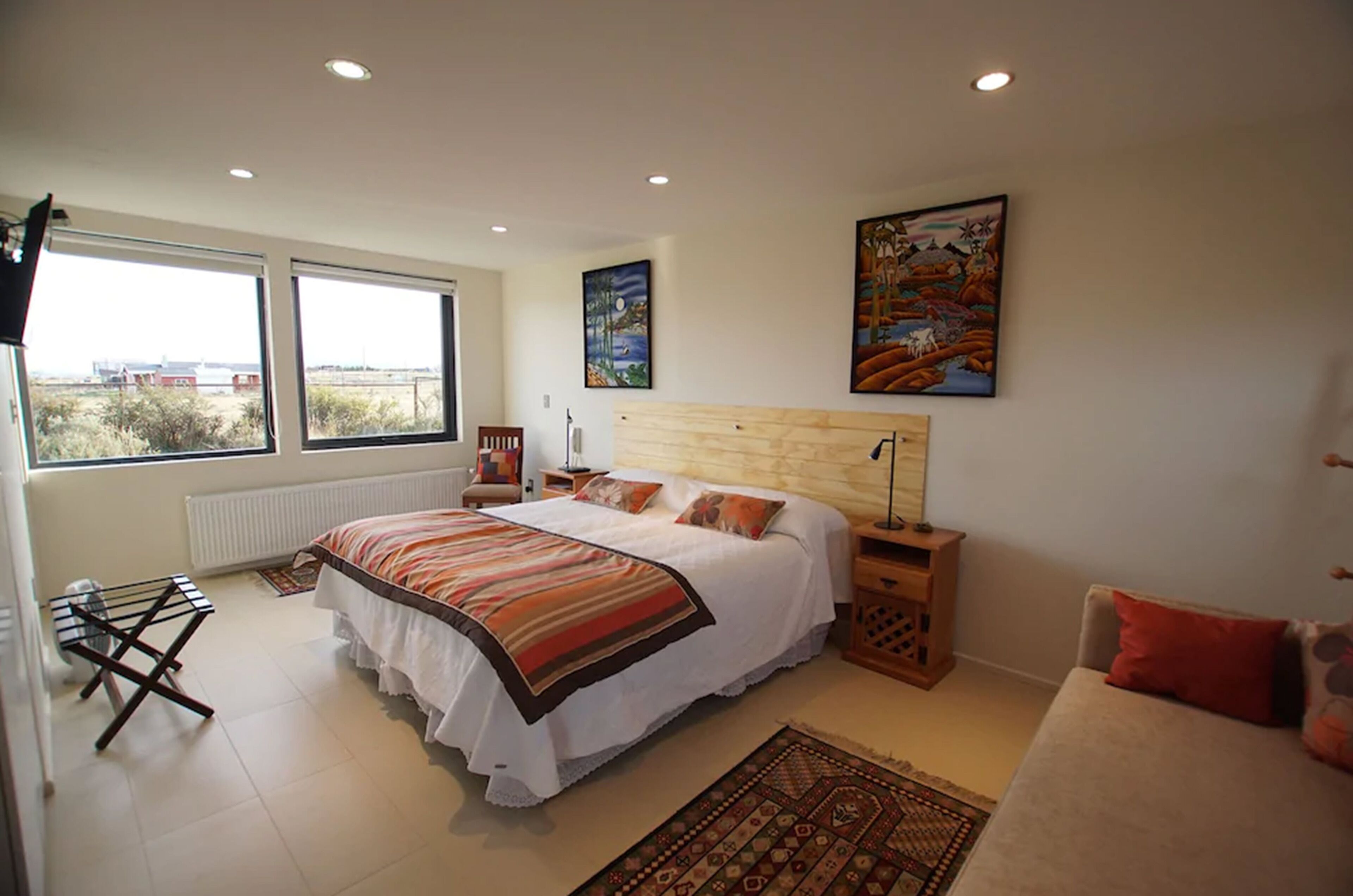 double or twin room, 1 bedroom, non smoking, private bathroom | in-room safe, individually decorated, soundproofing, free wifi