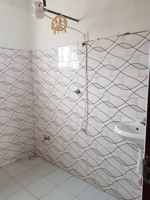 シャワー、タオル