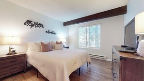 1 chambre, fer et planche à repasser, Wi-Fi, draps fournis