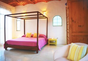 4 bedrooms, in-room safe, iron/ironing board, travel crib