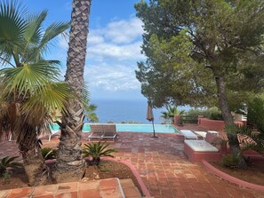 Outdoor pool - 5 Bedrooms/ 5 bath+2toilet, Private Infinity Pool, 10-12 people, 5 ¨ form ibiz (San Miguel)