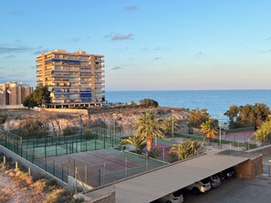 Sports court - Alicante Muchavista Beach-Sea View, Pool, Wifi, Air Conditioning (Alacant)