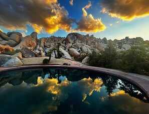 Outdoor pool - Joshua Tree Retreat | Private Pool, Gardens & Cave-Inspired Estate (Joshua Tree)