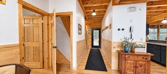 Maison spectaculaire avec vues, bain à remous et sauna, Whiteface et Lake Placid, visite 3D / VR
