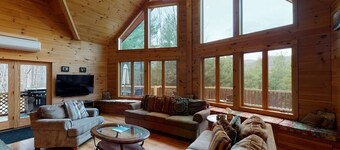 スペクタキュラーホームウィズビュー/ホットタブ＆サウナ、ホワイトフェイス＆レイクプラシッド、3D / VRツアー