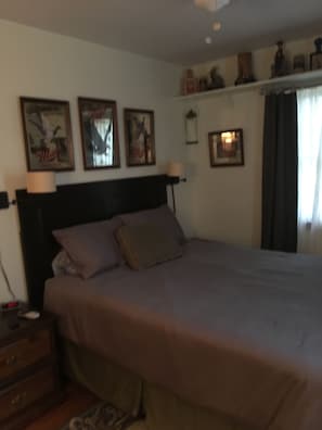 3 chambres, bureau, fer et planche à repasser, accès au Wi-Fi (inclus)