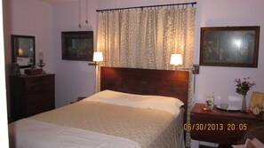 3 Schlafzimmer, Schreibtisch, Bügeleisen/Bügelbrett, kostenloses WLAN