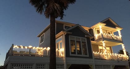 Beautiful Edisto 2nd Row Home with Ocean Views