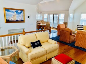 Smart TV, fireplace, books, stereo - POSITIVELY PARADISE! Pool! Walktobeach! Oceanviews! Twohomes! ClosetoEverything! (Nantucket)