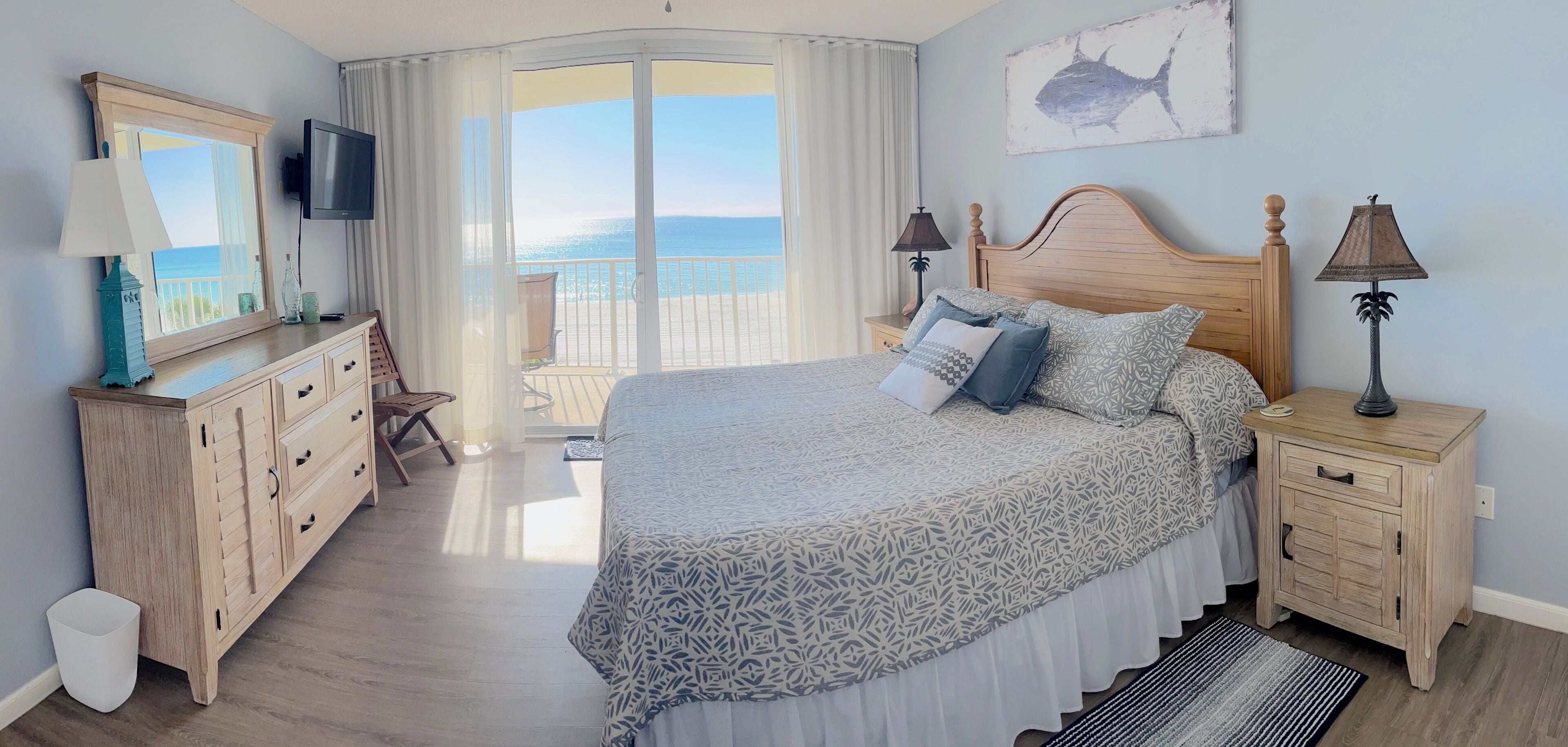 2 bedrooms, iron/ironing board, travel crib, free WiFi