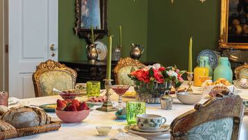 Desayuno continental incluido todos los días