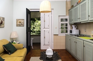 Apartamento familiar, 2 habitaciones | Cocina básica privada