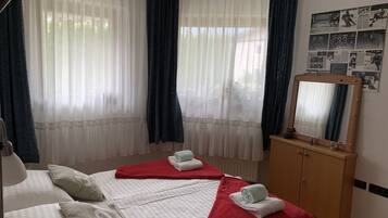 Desk, free WiFi, bed sheets